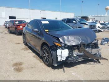  Salvage Toyota Camry