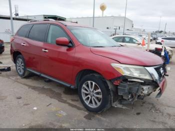  Salvage Nissan Pathfinder