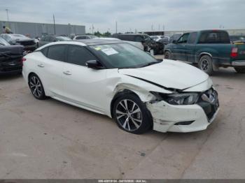  Salvage Nissan Maxima