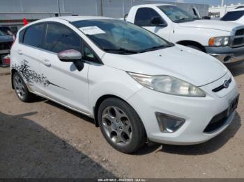  Salvage Ford Fiesta