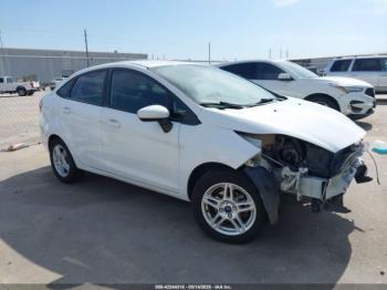  Salvage Ford Fiesta