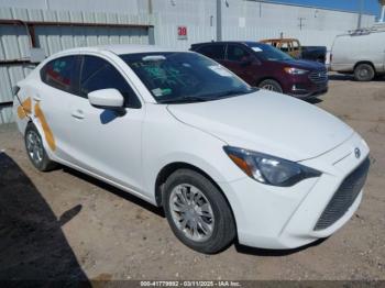  Salvage Toyota Yaris