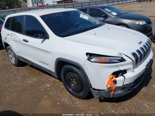  Salvage Jeep Cherokee