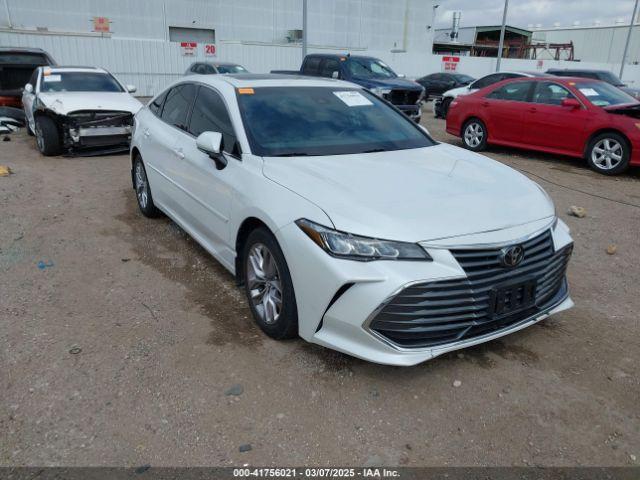  Salvage Toyota Avalon