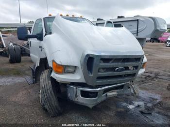  Salvage Ford F-650 Gas