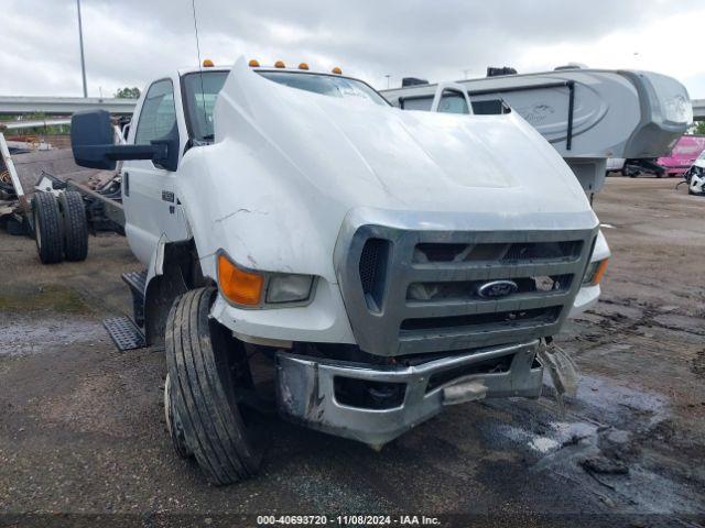  Salvage Ford F-650 Gas