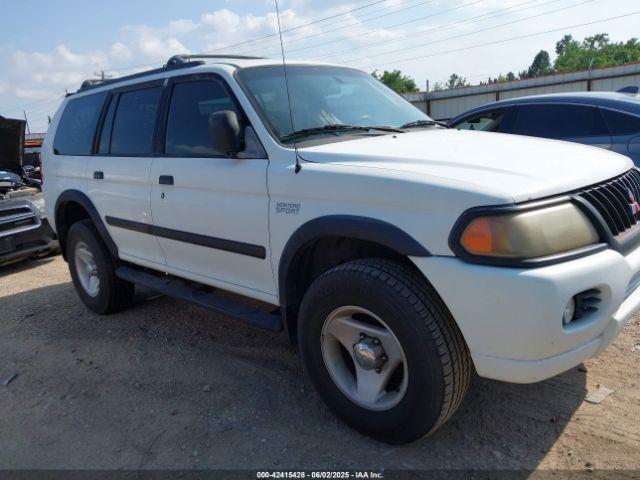  Salvage Mitsubishi Montero Sport