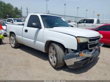 Salvage Chevrolet Silverado 1500
