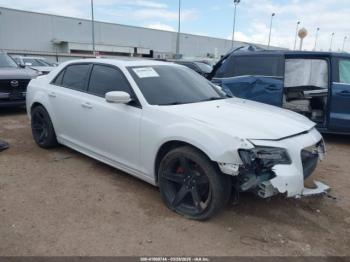  Salvage Chrysler 300