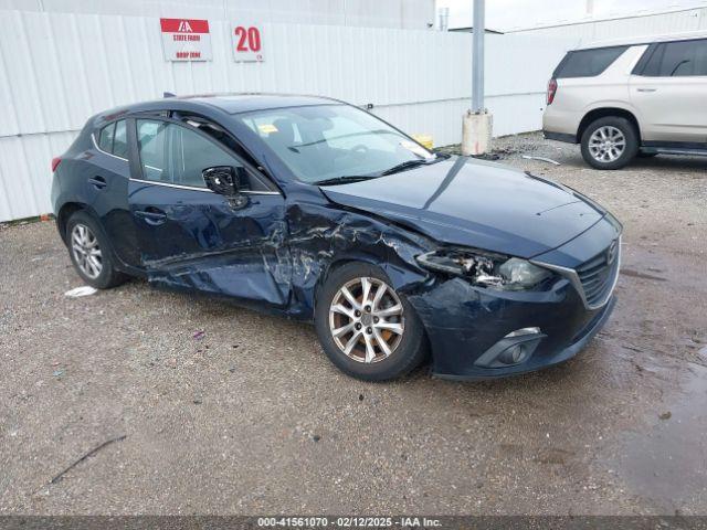  Salvage Mazda Mazda3