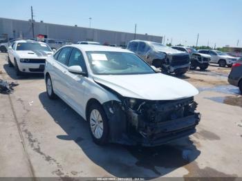  Salvage Volkswagen Jetta