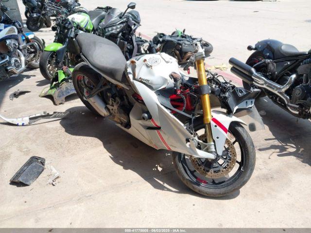  Salvage Ducati Supersport