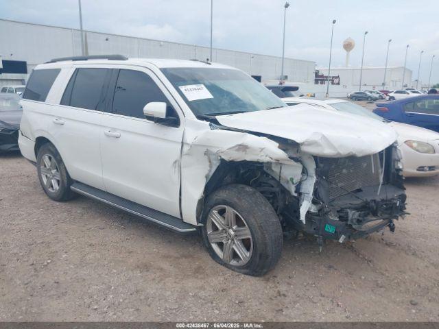  Salvage Ford Expedition
