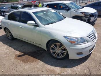  Salvage Hyundai Genesis