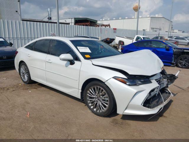  Salvage Toyota Avalon