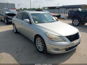  Salvage Hyundai Genesis