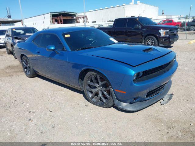  Salvage Dodge Challenger