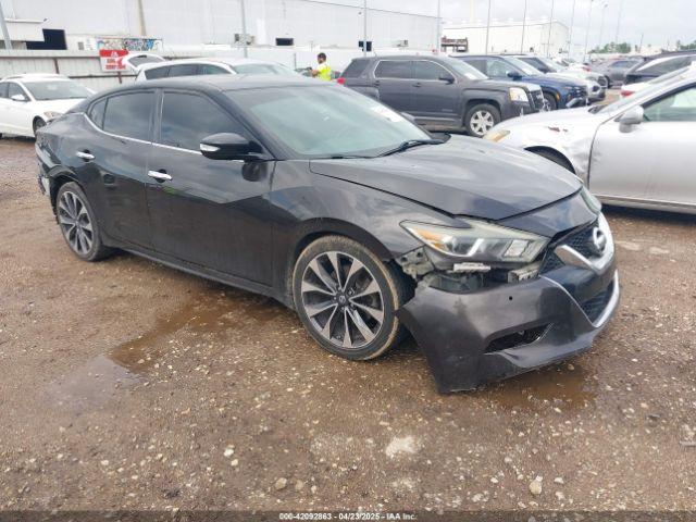  Salvage Nissan Maxima