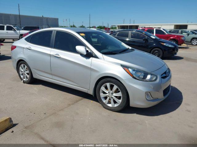  Salvage Hyundai ACCENT