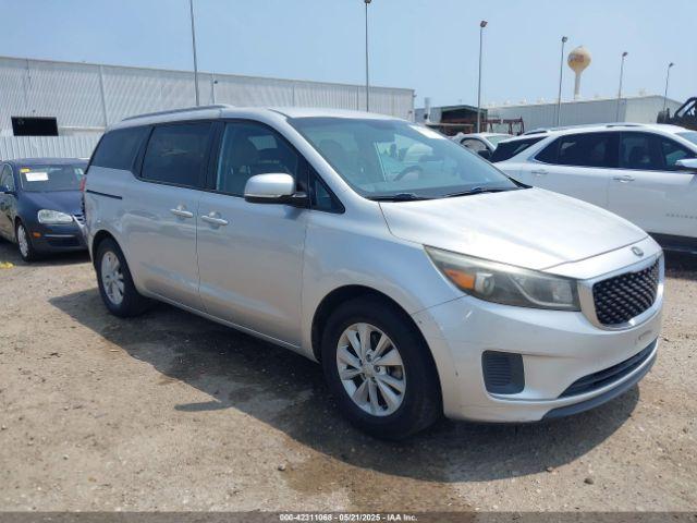  Salvage Kia Sedona
