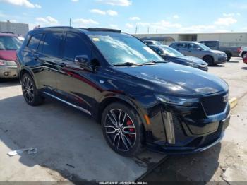  Salvage Cadillac XT6