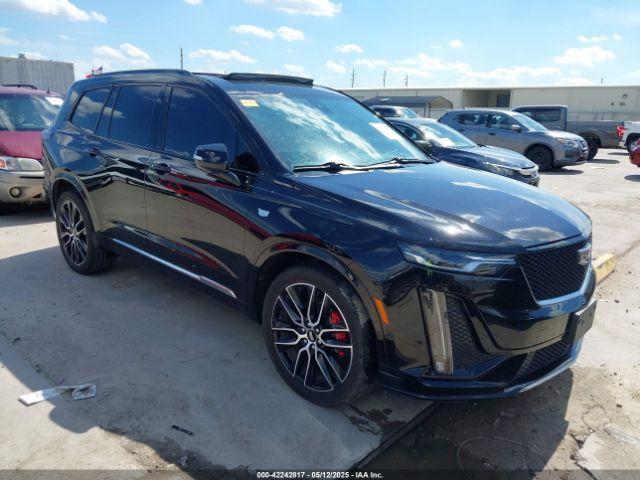  Salvage Cadillac XT6