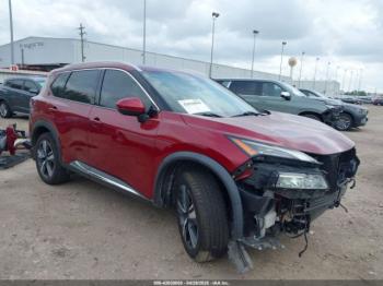  Salvage Nissan Rogue