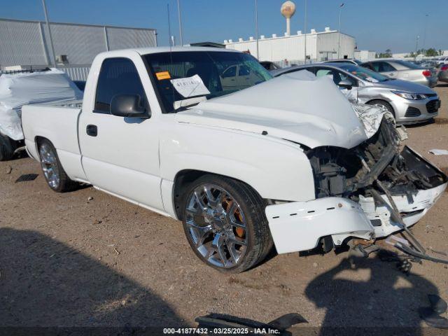  Salvage Chevrolet Silverado 1500