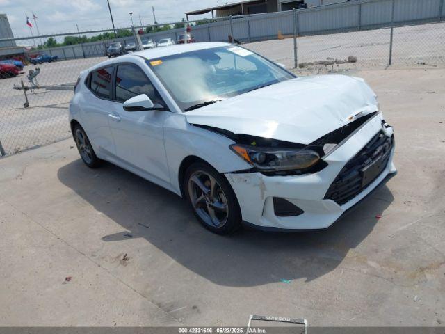  Salvage Hyundai VELOSTER