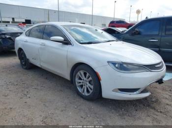  Salvage Chrysler 200