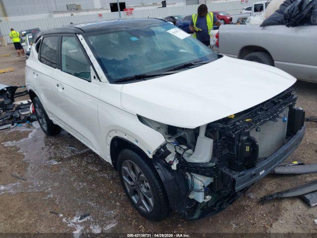  Salvage Kia Seltos