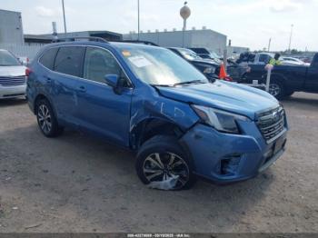  Salvage Subaru Forester