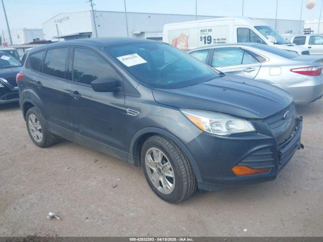  Salvage Ford Escape