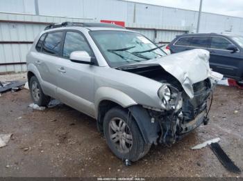  Salvage Hyundai TUCSON