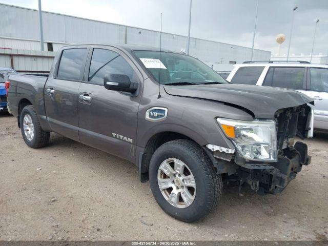  Salvage Nissan Titan