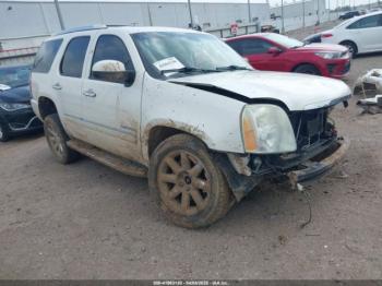  Salvage GMC Yukon