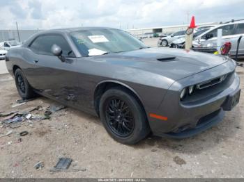  Salvage Dodge Challenger