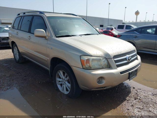  Salvage Toyota Highlander