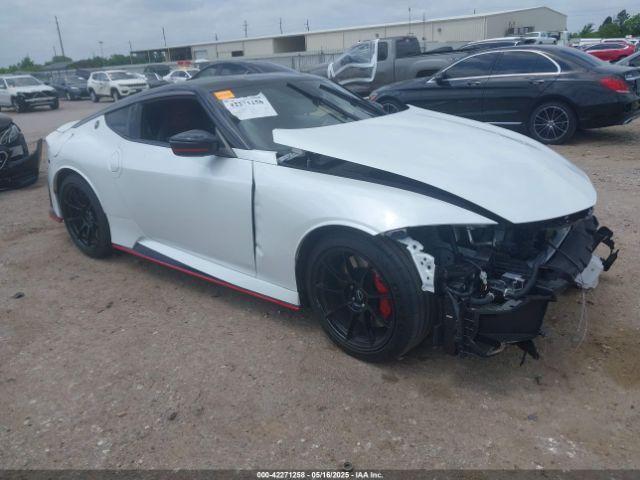  Salvage Nissan Z
