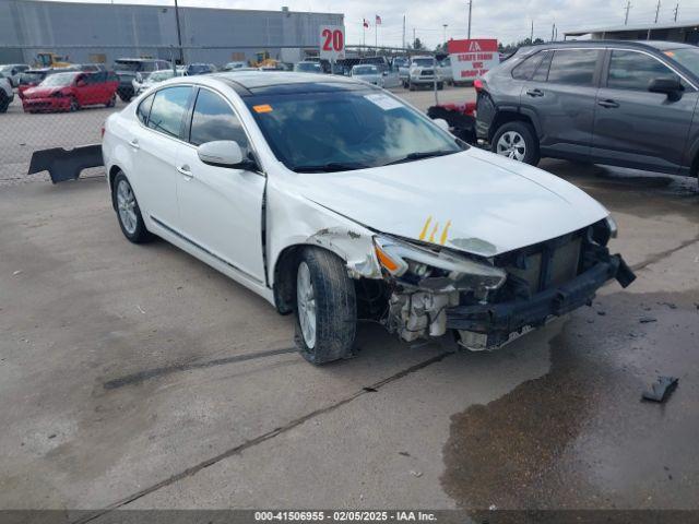  Salvage Kia Cadenza