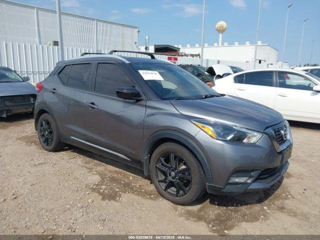  Salvage Nissan Kicks