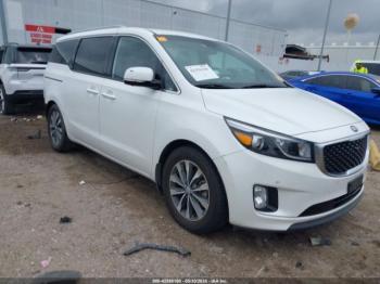  Salvage Kia Sedona