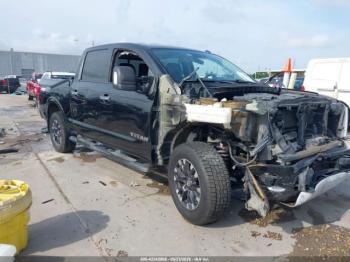  Salvage Nissan Titan