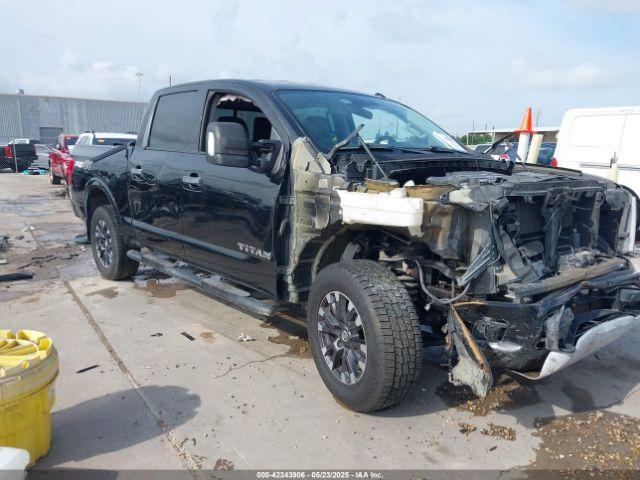  Salvage Nissan Titan
