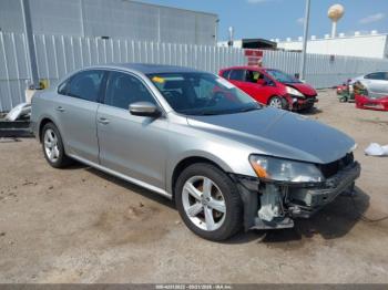  Salvage Volkswagen Passat