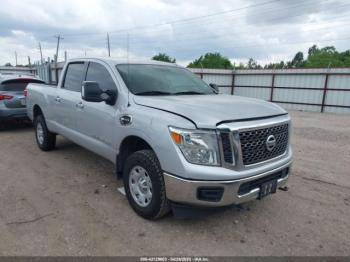 Salvage Nissan Titan