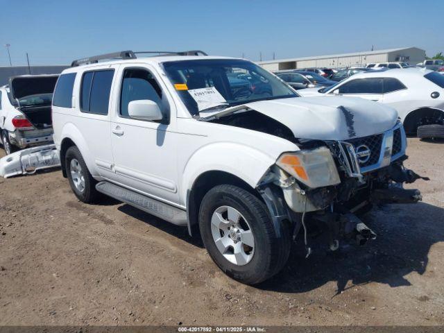  Salvage Nissan Pathfinder