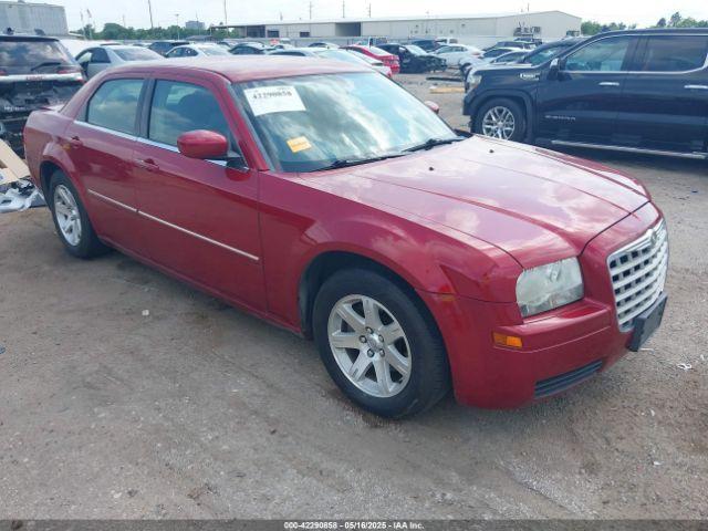  Salvage Chrysler 300