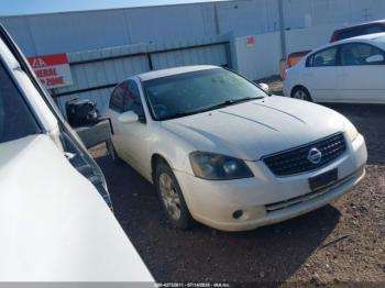  Salvage Nissan Altima