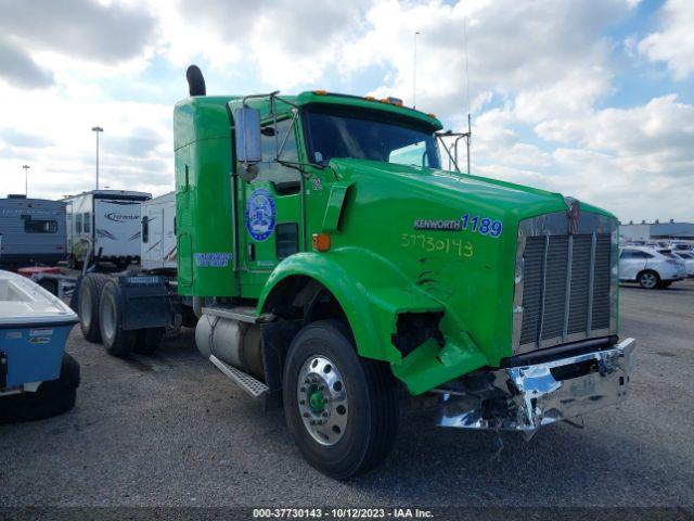  Salvage Kenworth T800